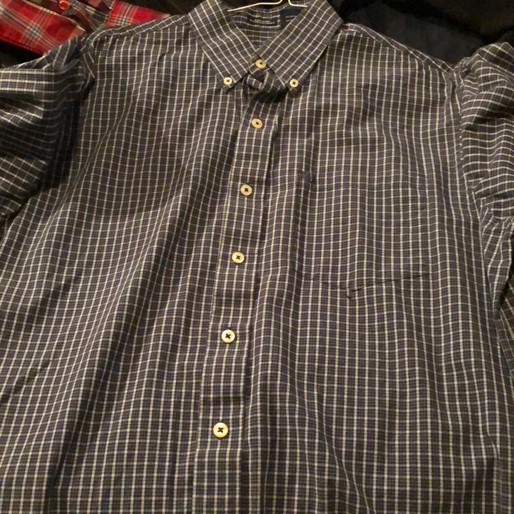 Shirts - Picture 4 of 7